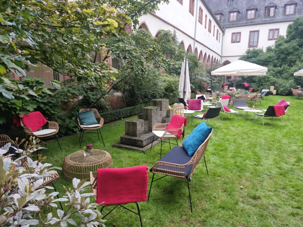 Abendveranstaltung im Kameliterkloster